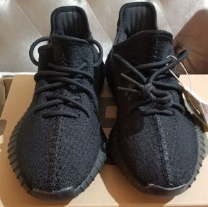 Yeezy Boost 350 V2